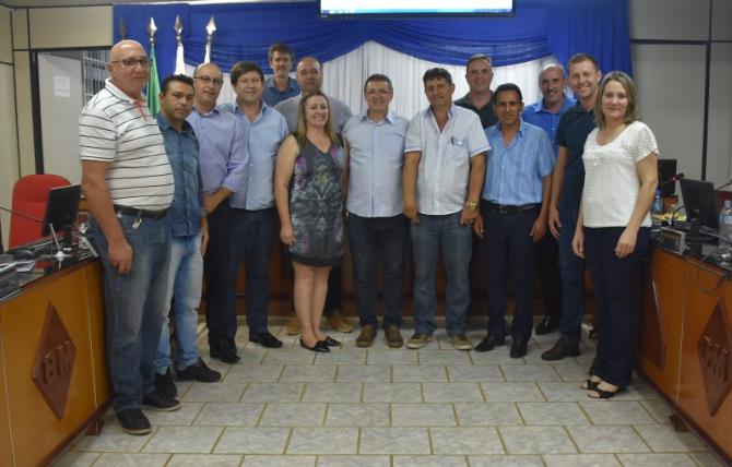 Com a presença do Secretario de Saúde, Câmara realiza sessão ordinária 031/17
